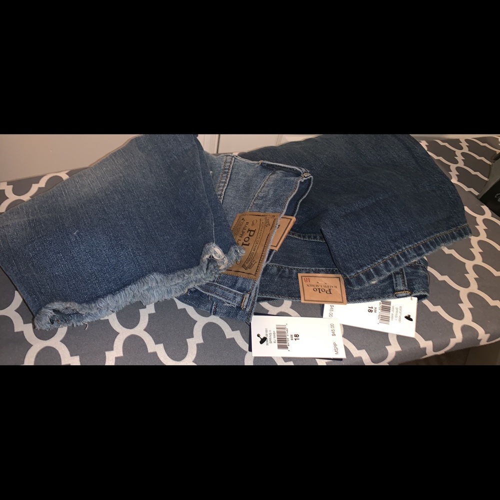 Boys size 18 polo shorts